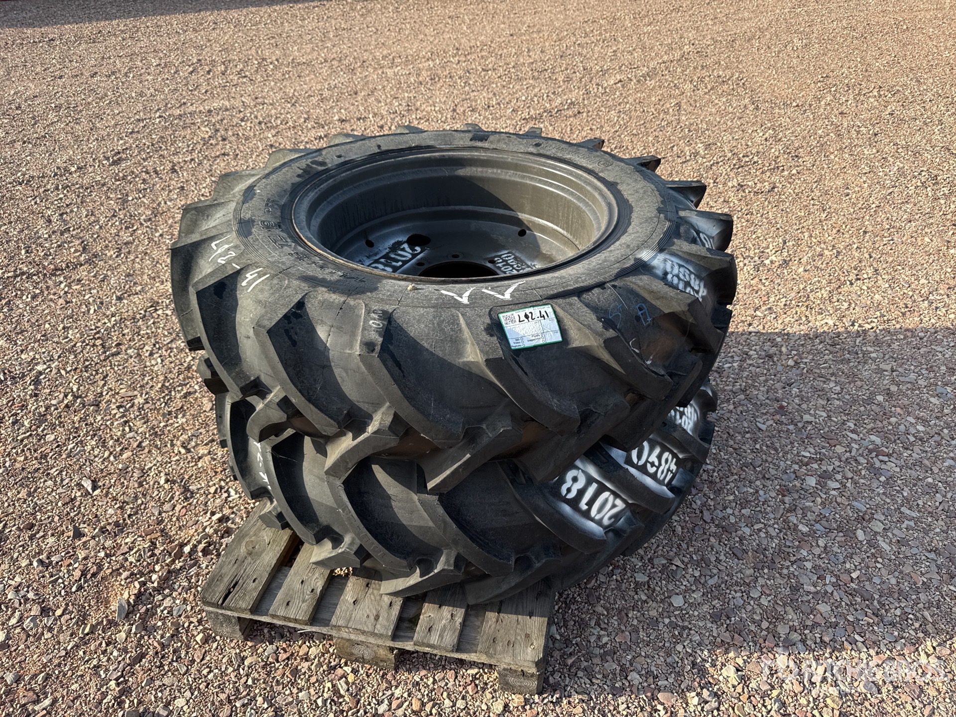 Mitas 14,9 -28 F Qte De 2 Roues Qty Of 2 Wheels