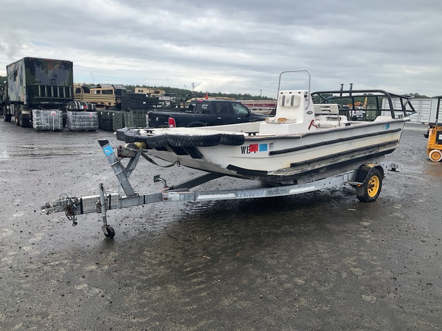 Carolina Skiff 198 Fishing Boat w/Venture Trailers Trailer