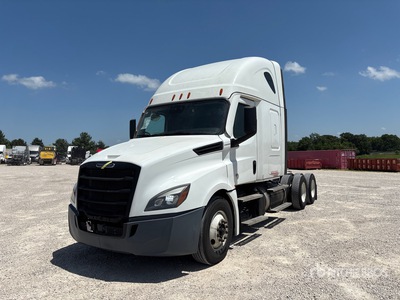 2023 Freightliner Cascadia 126 6x4 T/A Slaapcabine Trekker