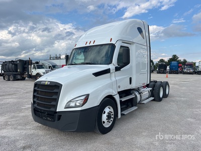 2023 Freightliner Cascadia 126 6x4 Cabeza Tractora Cabina Dormitorio
