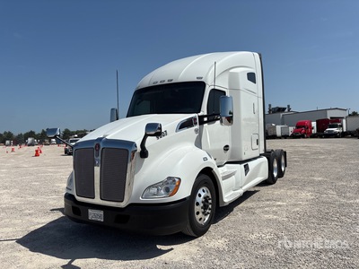 2022 Kenworth T680 6x4 T/A Slaapcabine Trekker