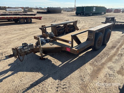 2015 JLG 1014 14 ft T/A Remorque à Chargement au Sol