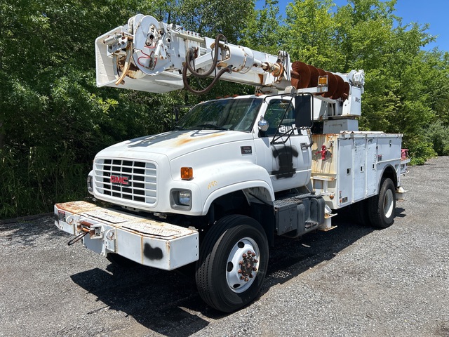 2000 GMC C7500 Digger Derrick Truck