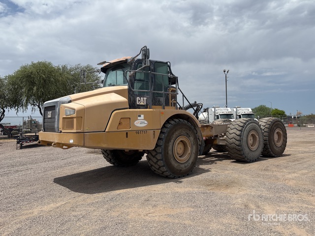 2021 Cat 740GC 6x6 Cab and Chassis