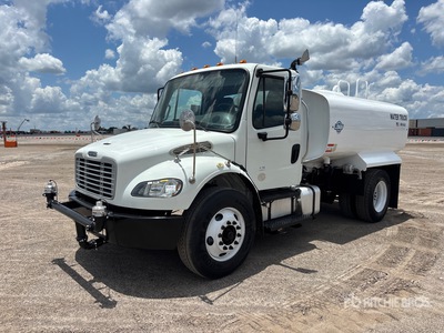 2019 Freightliner M2 106 2000 gal 4x2 Water Truck
