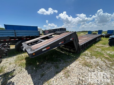 Tri/A Folding Neck Trailer