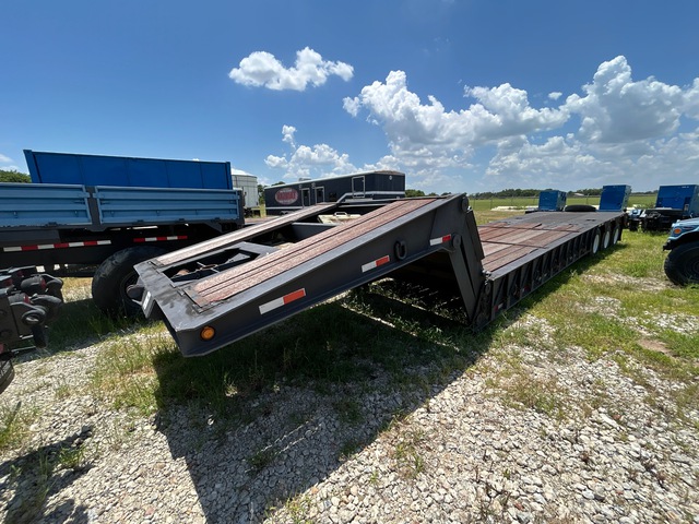 1989 Tri/A Folding Neck Trailer