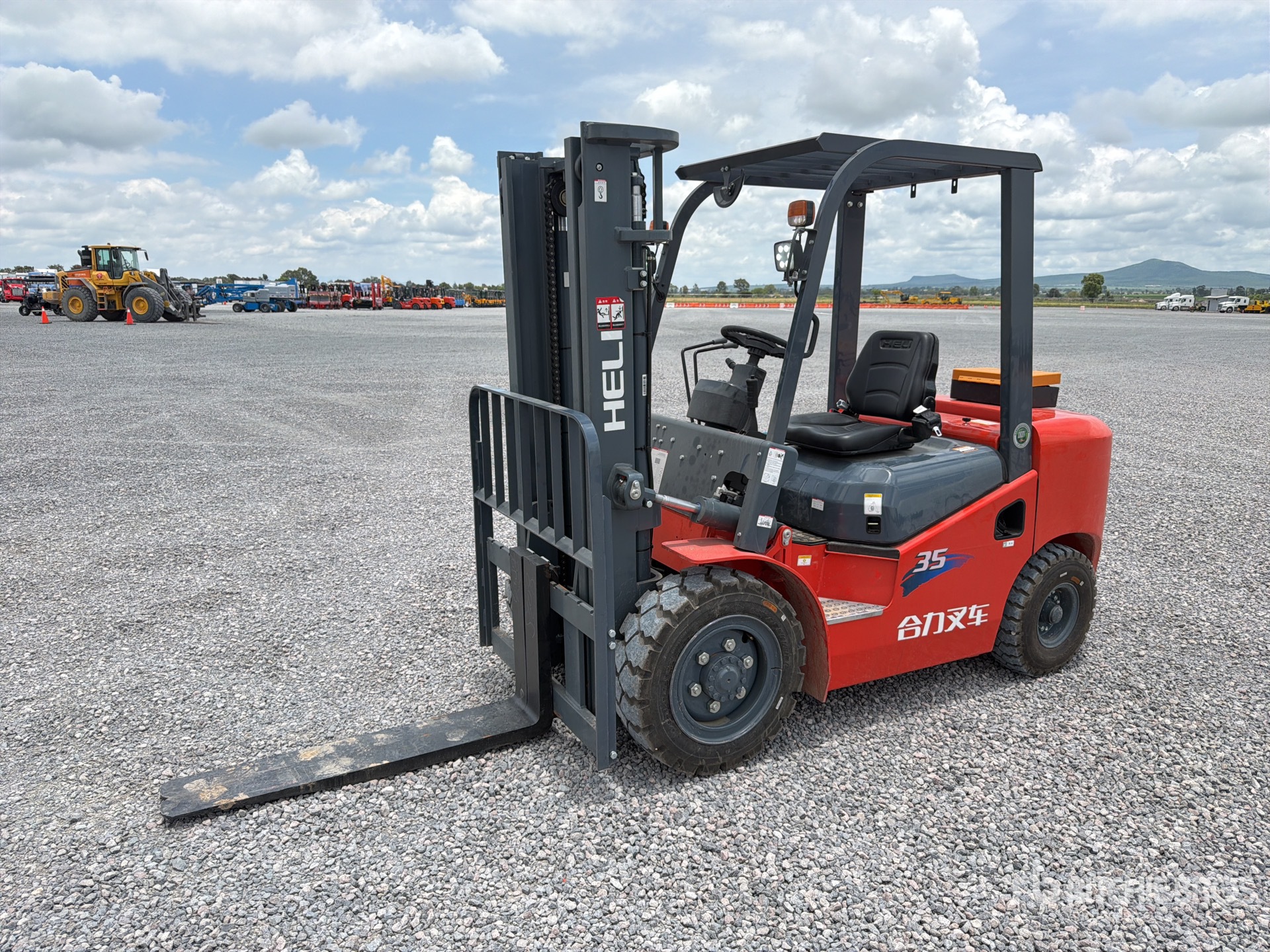 2026 Heli CPC35-Q25K2 7700 lb Pneumatic Tire Montacargas (Sin Usar) / Forklift (Unused)