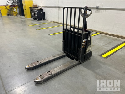 2017 Crown WP3035-45 4500 lb Pallet Jack