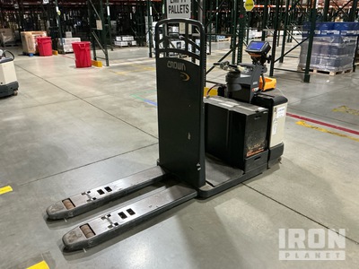 2016 Crown PC4500-80 8000 lb Pallet Jack