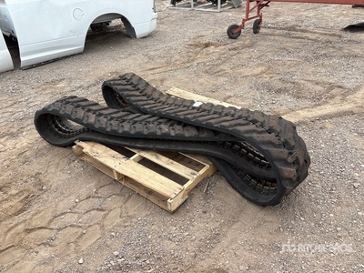 Excavator Tracks - Fits Bobcat E35