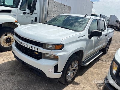 2021 Chevrolet Silverado 1500 Custom 4x4 Crew Cab Pickup