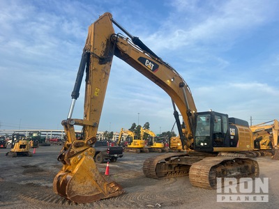 2019 Cat 352F Tracked Excavator