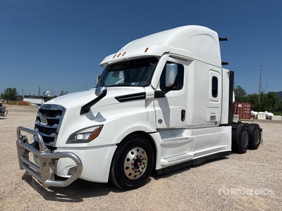 2022 Freightliner Cascadia 126 6x4 T/A Sleeper Truck Tractor