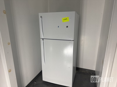 Criterion CTMR180M1W Refrigerator/Freezer