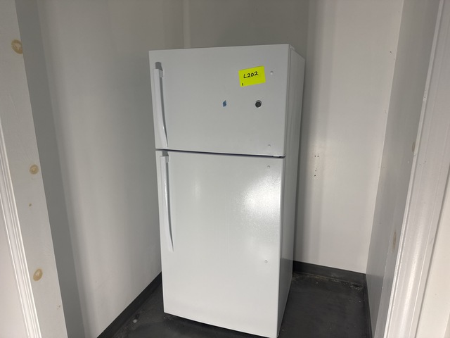 Criterion CTMR180M1W Refrigerator/Freezer