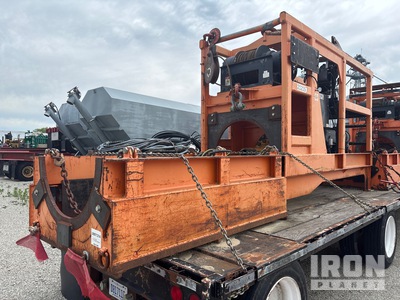 2015 HES 842 42in Bore, 4in hex drive, hydraulic chain clamps, hydraulic winch with 20 T McKissic Snatch Block Horizontal Boring Machine