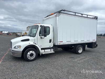 2005 Freightliner M2 106 4x2 Van Truck