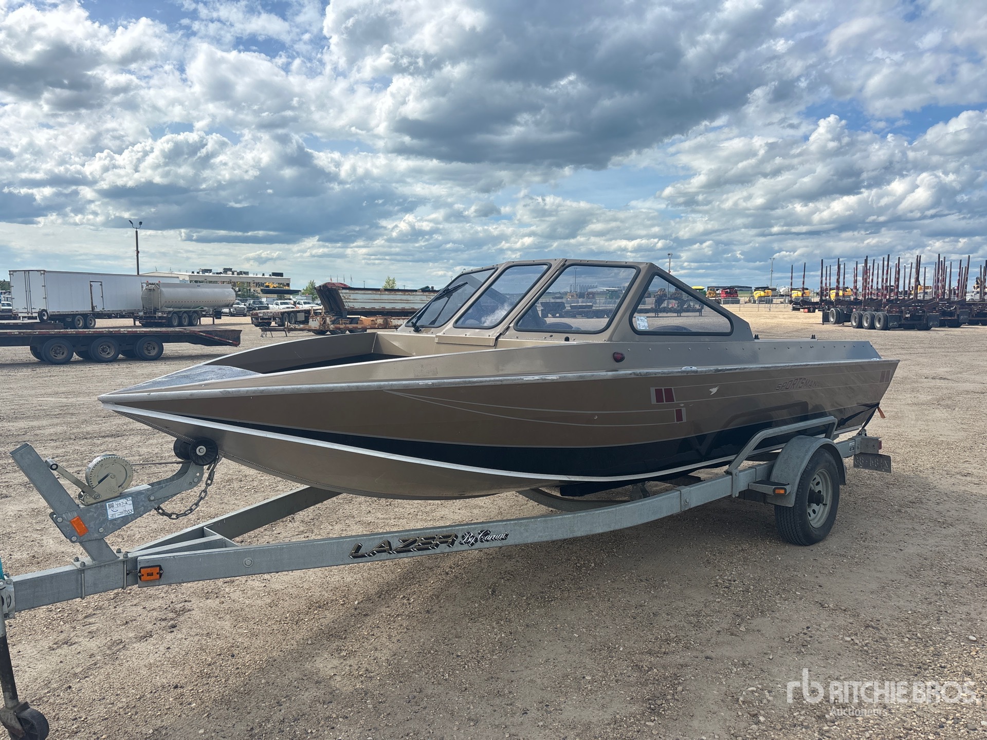 Marathon Sportsmen 20 ft Jet Boat w/ Trailer
