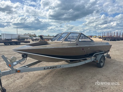 Marathon Sportsmen 20 ft Jet Boat w/ Trailer