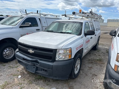 2011 Chevrolet 1500 4x2 Crew Cab Hybrid Pickup