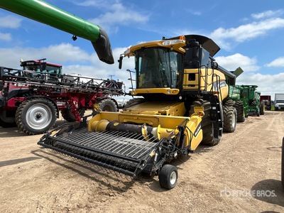 2005 New Holland CR970 Moissonneuse-batteuse