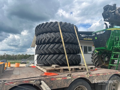 2019 John Deere R4045 Self-Propelled Sprayer