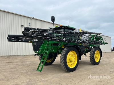 2019 John Deere R4045 133 ft 4x4 High Clearance Self-Propelled Sprayer
