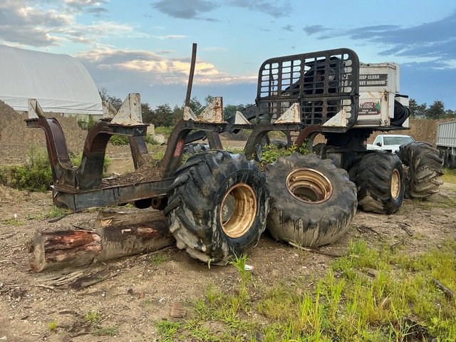 1998 Timbco TF820C 8x8 Log Forwarder (Inoperable) 1998 Timbco TF820C 8x8 Log Forwarder (Inoperable)