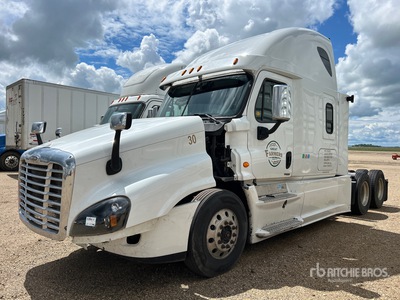 2018 Freightliner Cascadia 6x4 Tracteur routier couchette (Inoperable)