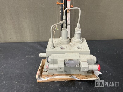 Rexroth 4WE6H51/AW120-00NZ4-5V Hydraulic Manifold Assembly