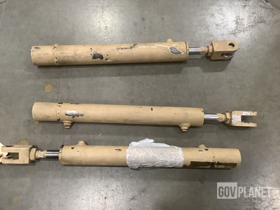 (3) Kalmar MP-0015498T Actuating Linear Cylinder Assemblies