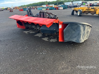 Kubota 6332T 9 ft 6 in 3-Point Hitch Mower Conditioner