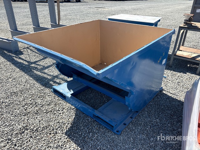 5 ft 4 in Self-Dumping Hopper