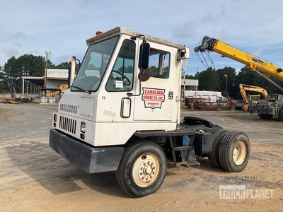 1997 Ottawa 30 4x2 Spotter Truck