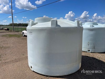 Free Form 1680 gal Tanque de agua