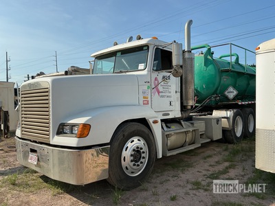 2001 Freightliner FLD 6x4 T/A Day Cab Truck Tractor