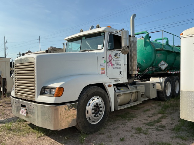 2001 Freightliner FLD 6x4 T/A Day Cab Truck Tractor