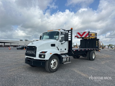 2024 Mack MD 4x2 Attenuator Truck