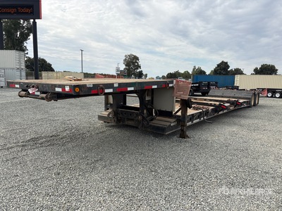2008 Fontaine 353WDMR 48 ft T/A Plateforme Surbaissée