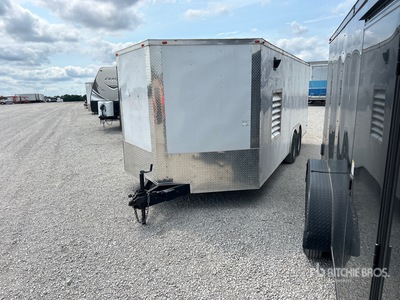 2023 SGAC 20 ft T/A Spray foam insulation unit Remolque Cerrado