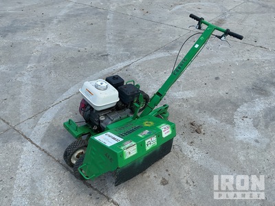 2013 E-Z Trench BE400 Kantenschneider