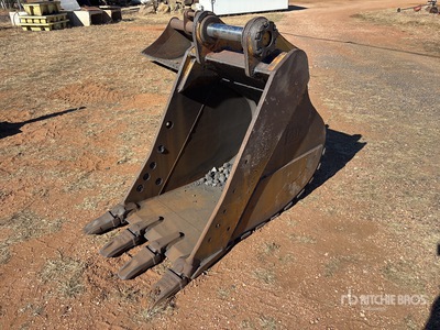 Cat 800 mm Q/C Digging Excavator Bucket - Fits Cat 330GC