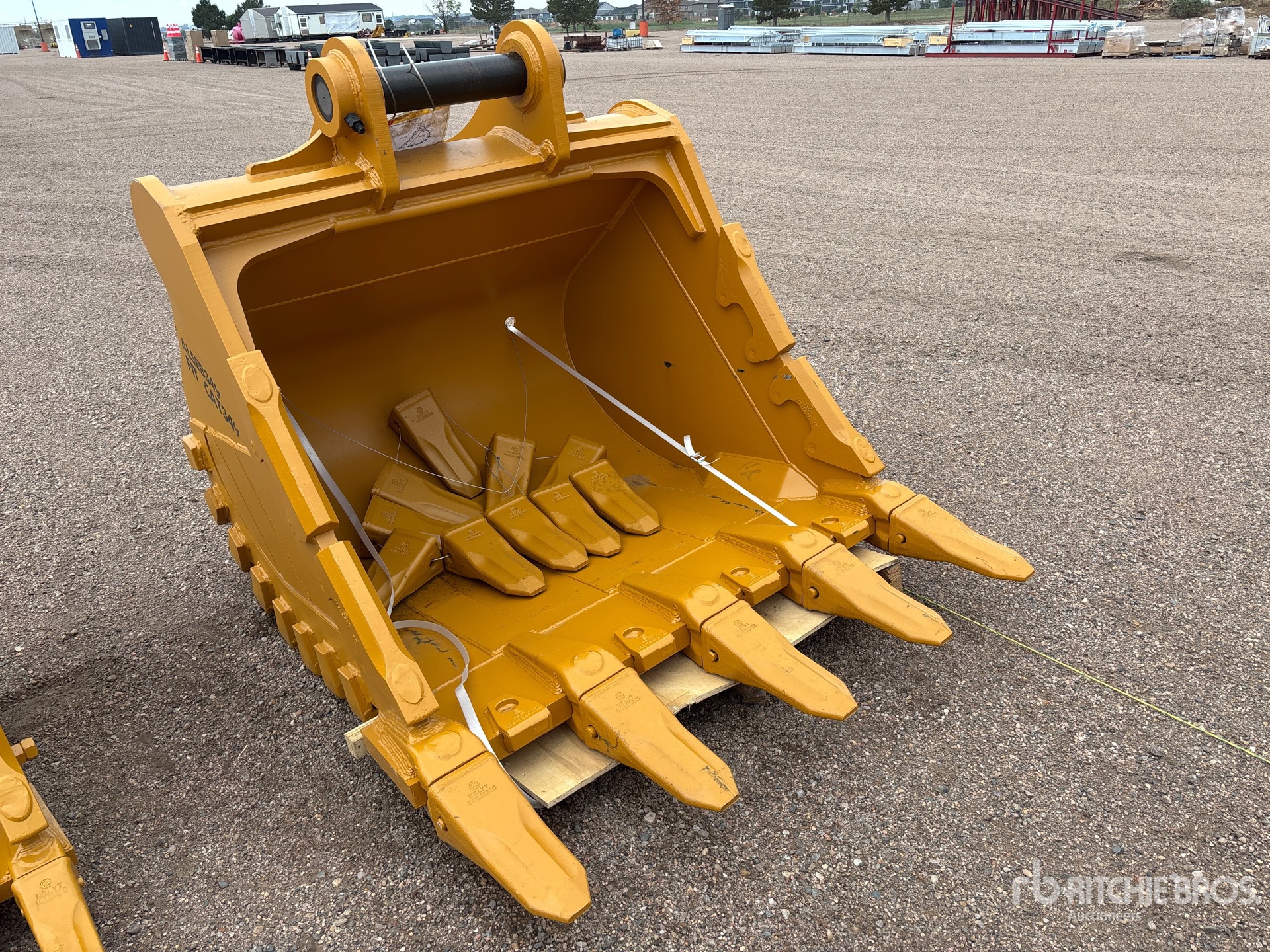 2026 LYALS ALSEB349DL 65 in Excavator Bucket