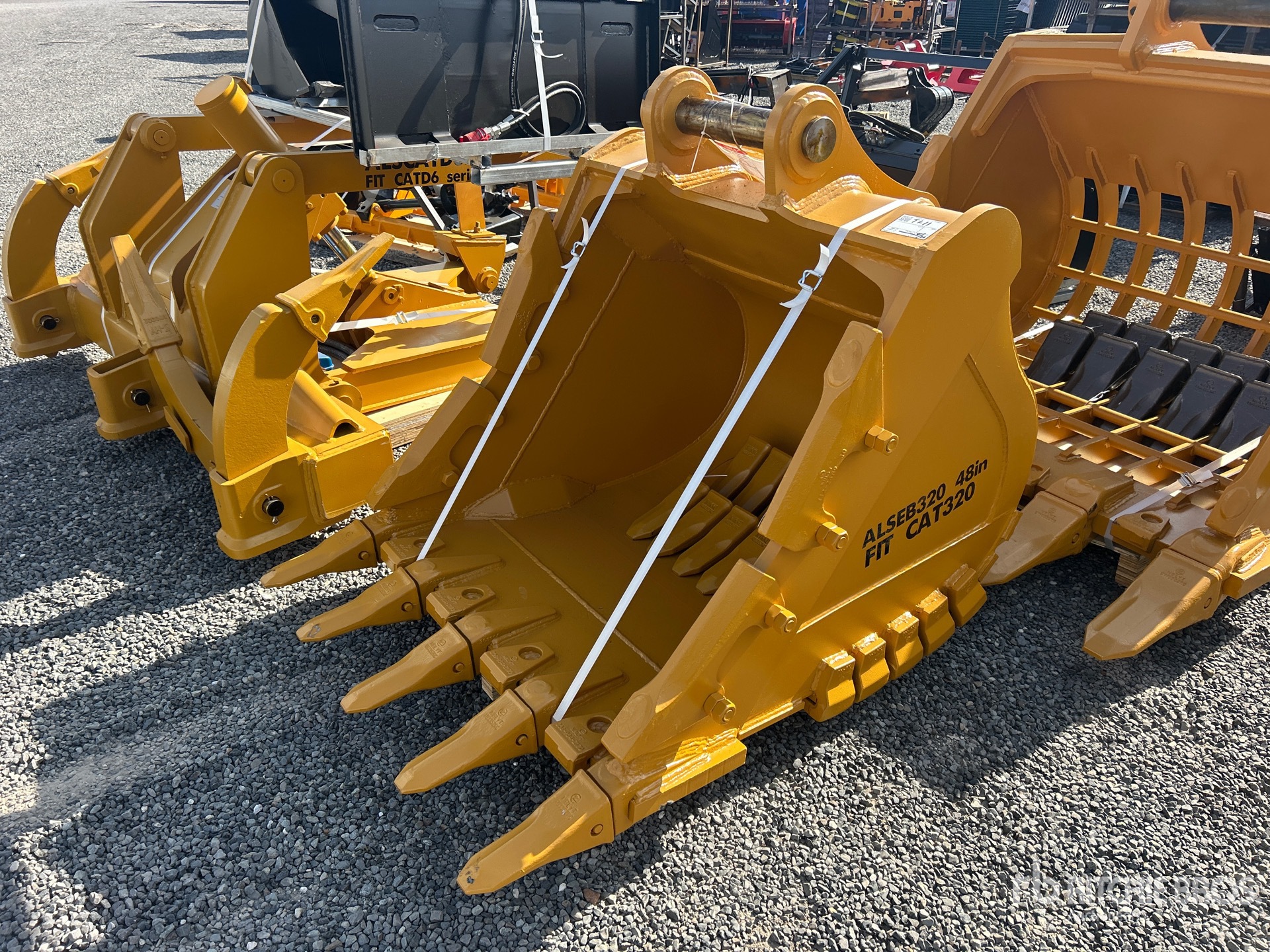 2026 LYALS ALS EB320 48 in Digging Excavator Bucket - Fits Cat 320 (Unused)