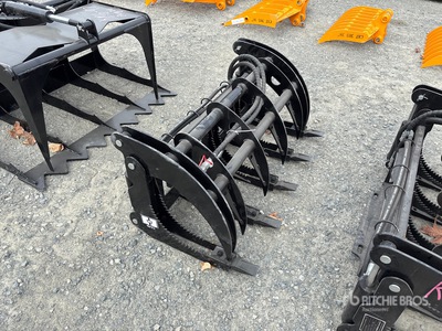 2026 GIYI GY-MCLG60 42 in Skid Steer Grapple (Unused)