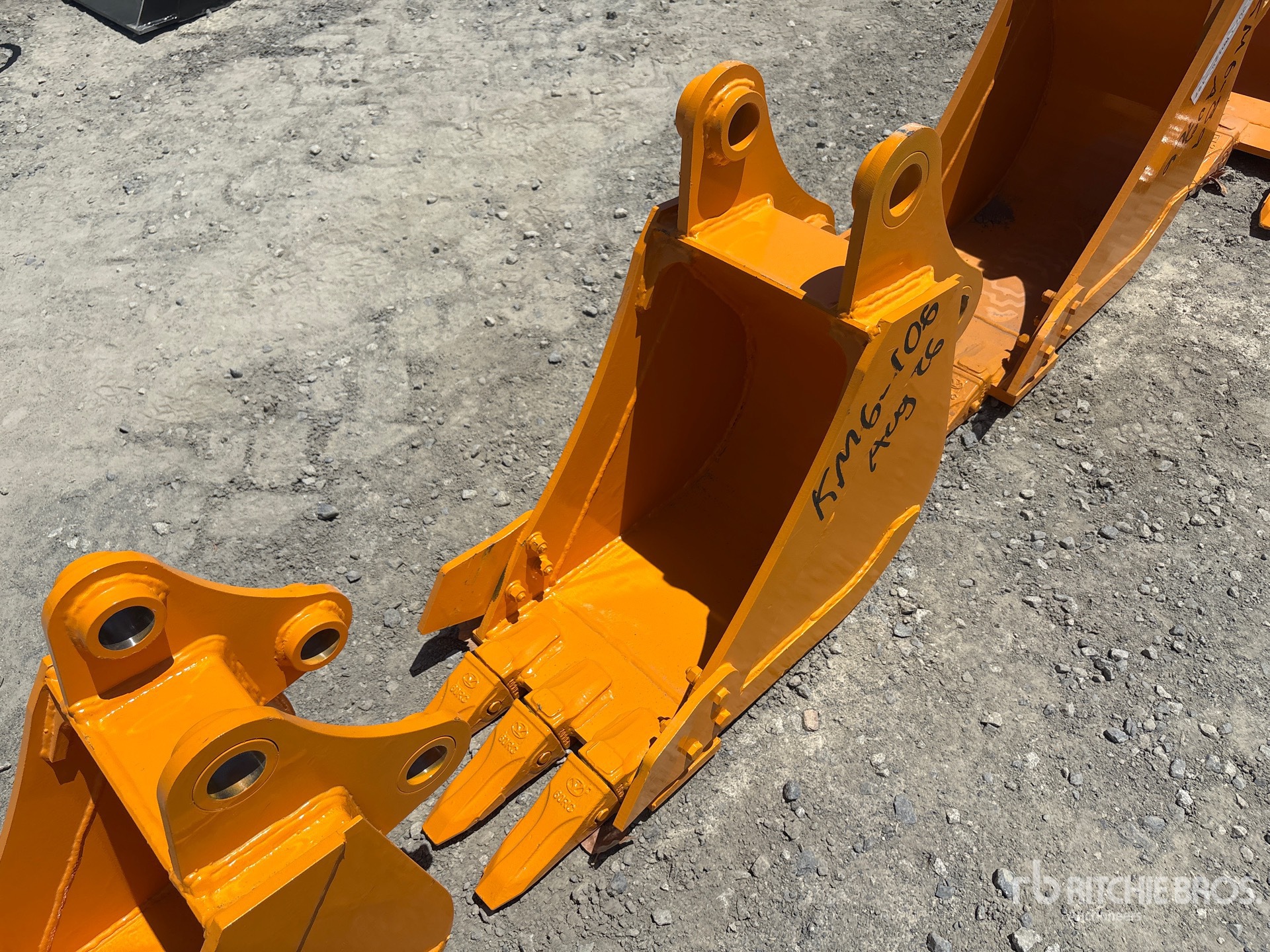 2026 GIYI GY-BK 12 in Excavator Bucket (Unused)