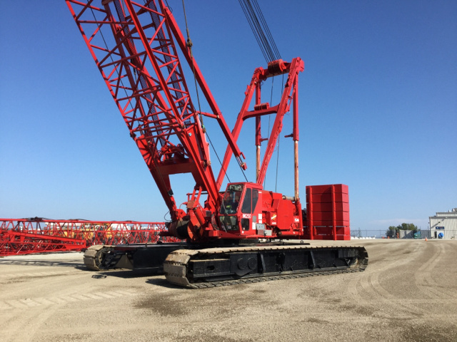 1994 Manitowoc M-250 Series 2 Lattice-Boom Crawler Crane