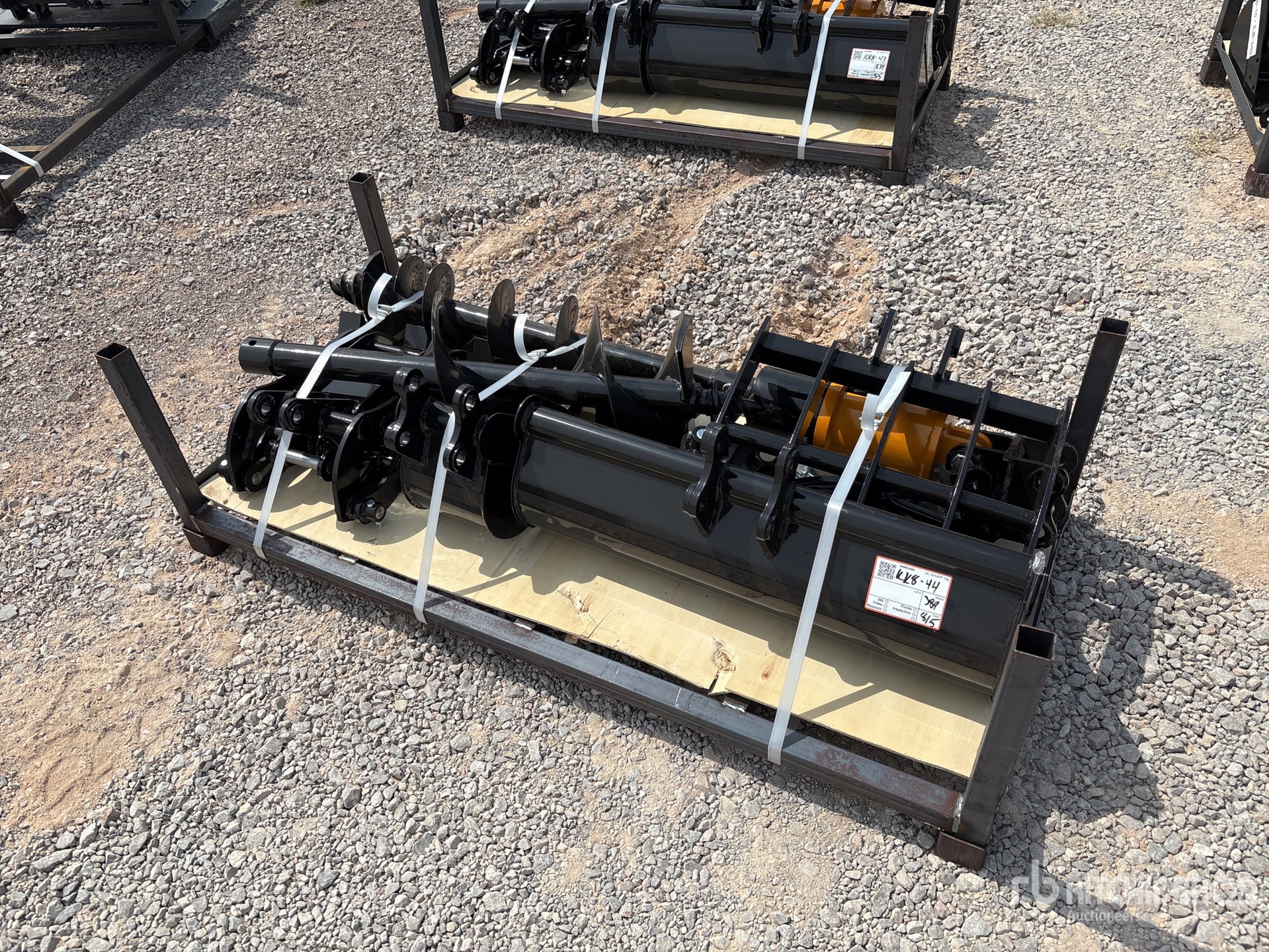 Quantity of (8) 2026 VICSEC VCA-8 - Fits Mini Excavator (Unused)