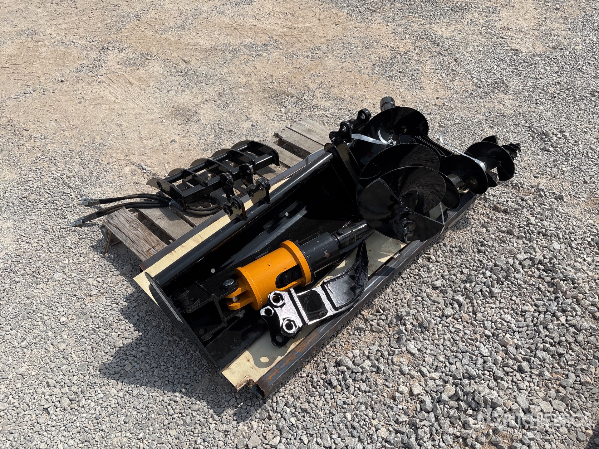 Quantity of (8) 2026 VICSEC VCA-8 - Fits Mini Excavator (Unused)